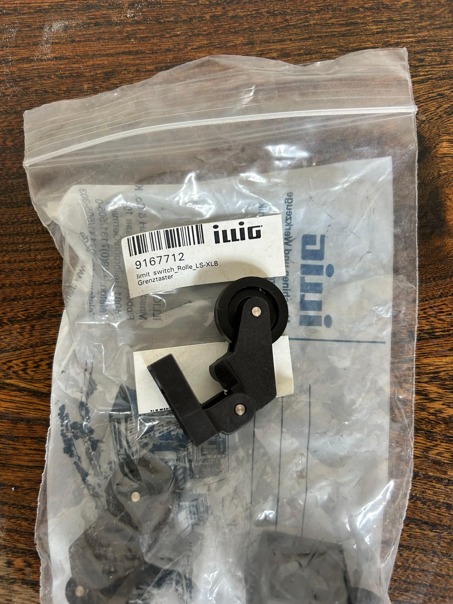 Illig Roller Lever for use with Limit Switch product photograph