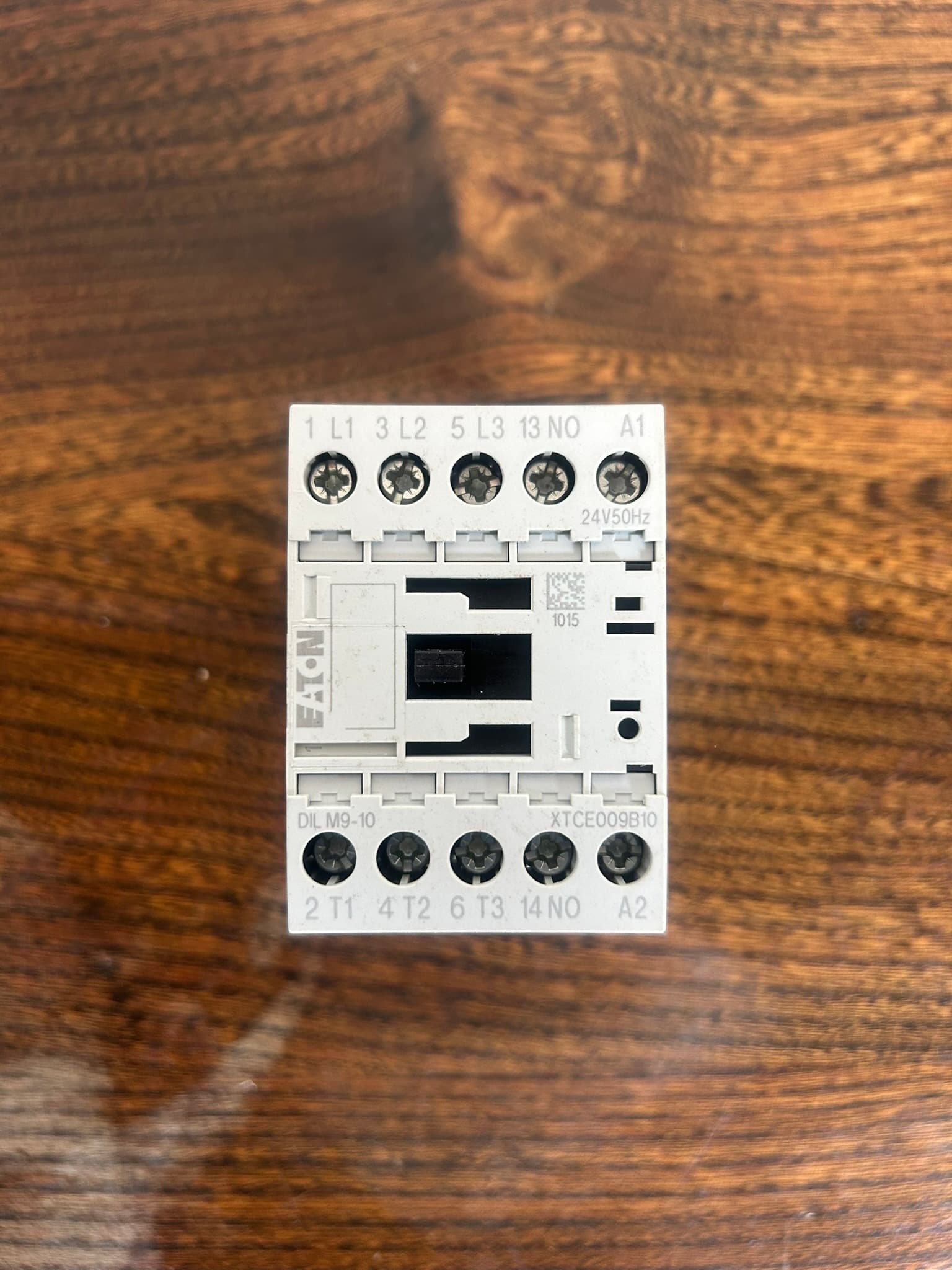 Eaton DILM9-10 Contactor product photograph