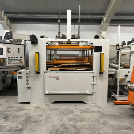 Geiss DU1500 with roll feed attachment